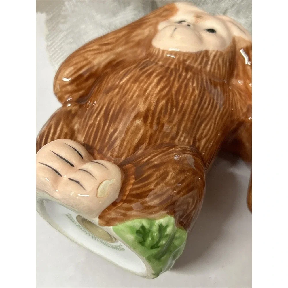Vintage Monkey salt and pepper shakers Jungle Spree 1992 Strata Group Large‎